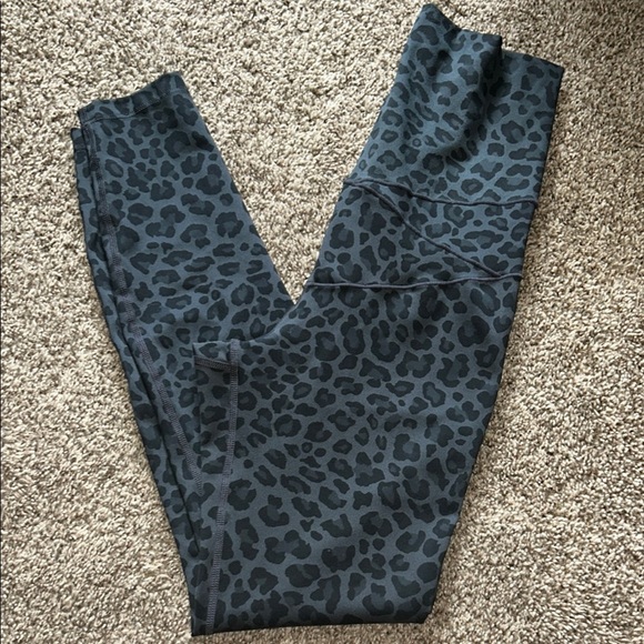 Nike Leopard Print Leggings - Picture 1 of 4